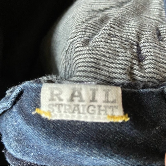 MADEWELL jeans Rail Straight in indigo. Nice quality with the Madewell style. - Picture 4 of 7